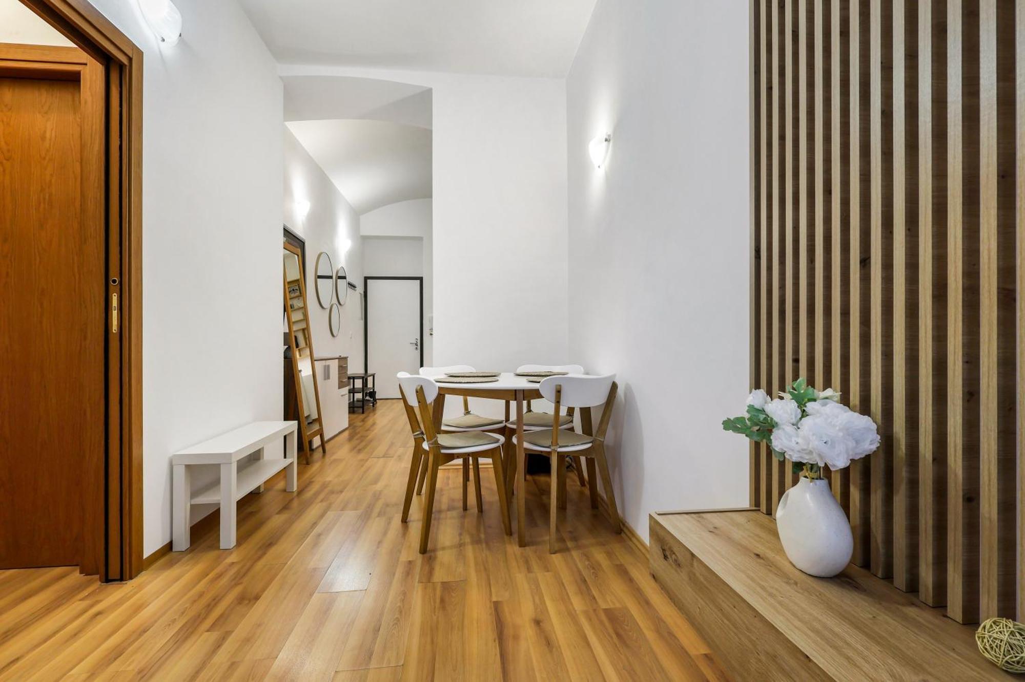 Апартаменти Cozy Near Center - Zizkov